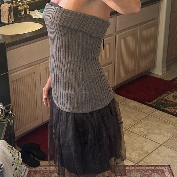 Louis Vuitton dress - Picture 10 of 11